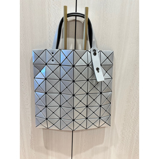 三宅一生Issey Miyake BAOBAO 2023｜6*6手提袋、手提包、肩背包、銀色