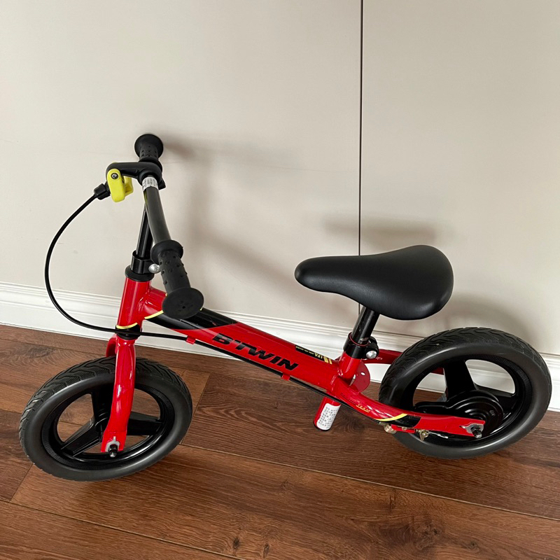 🇫🇷法國 迪卡儂 兒童平衡車B'TWIN RUNRIDE 520無腳踏中階款 專利小手剎車滑步車 含保證書 二手8成新