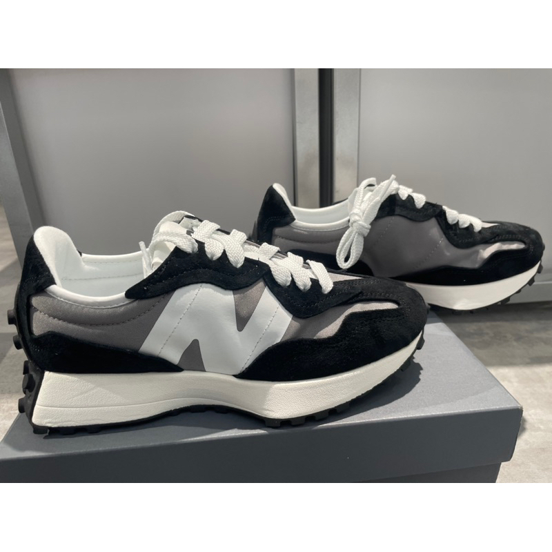 New Balance U327WEC D楦 麂皮 復古休閒鞋（中性款）