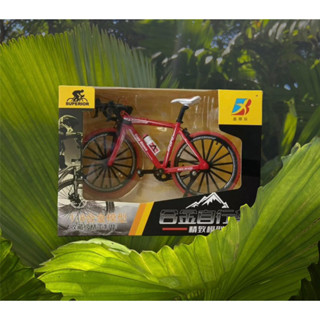 【臺灣現貨】1:8合金腳踏車模型 高品質合金自行車 創意合金模擬 折疊腳踏車自行車模型擺件 兒童節禮物 合金