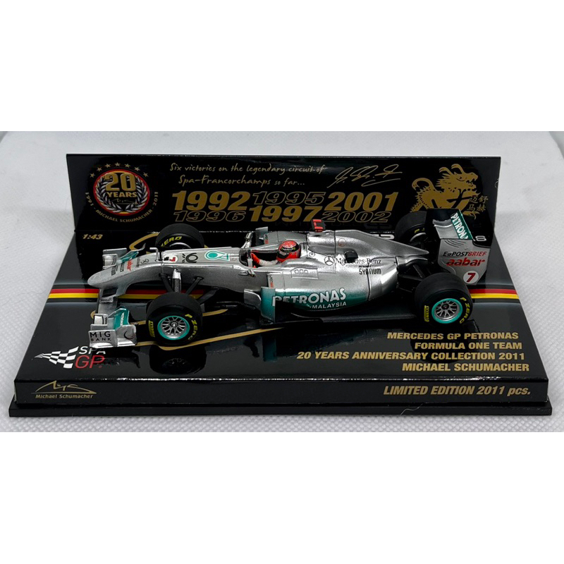 MERCEDES GP Petronas F1 2011 限量 賽車 1/43 金屬模型車