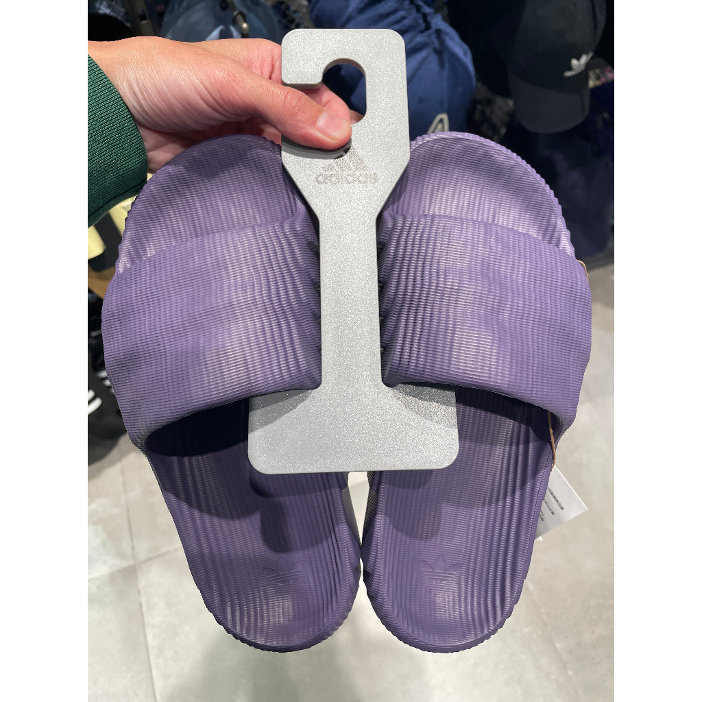 ADIDAS ORIGINALS ADILETTE 22 男女拖鞋 紫色 HP6524