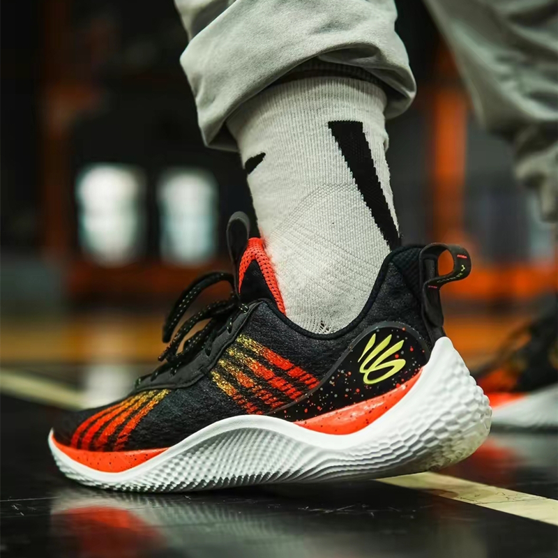 注目ショップ・ブランドのギフト ※再値下※under armour curry10 TT