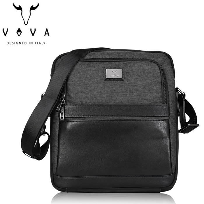 VOVA 凱撒系列 直式斜背包 VA129S04BK 斜背包 側背包 黑色