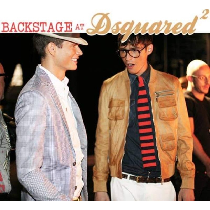 DSQUARED2 義大利精品品牌 駝色立體剪裁口袋拉鍊裝飾皮革皮衣／全新／專櫃售價$63400