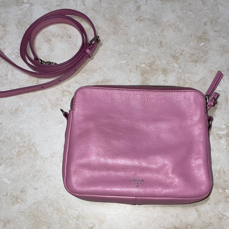 二手包便宜出售/Fossil粉紫色真皮包/側背斜背皆可/多內層