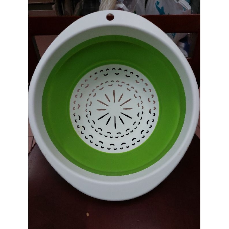 綠色折疊圓形濾水籃（清洗蔬果瀝乾）好收納