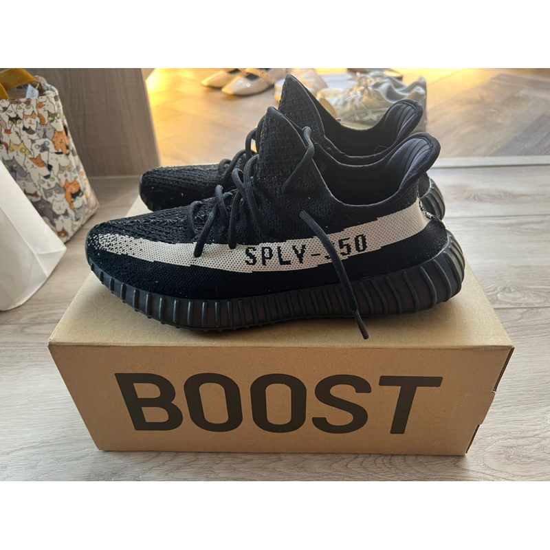 二手 Yeezy Boost 350 V2 Oreo 黑白 BY1604 黃金us10 適合27.5著