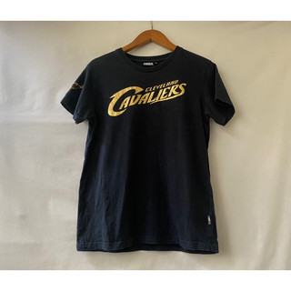 《舊贖古著》NBA Cavaliers 騎士隊 短袖 短踢