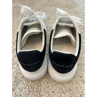 📣📣現貨🌸Alexander McQueen 麥昆 小白鞋 黑尾 （尺碼35）🎉🎉💰8000