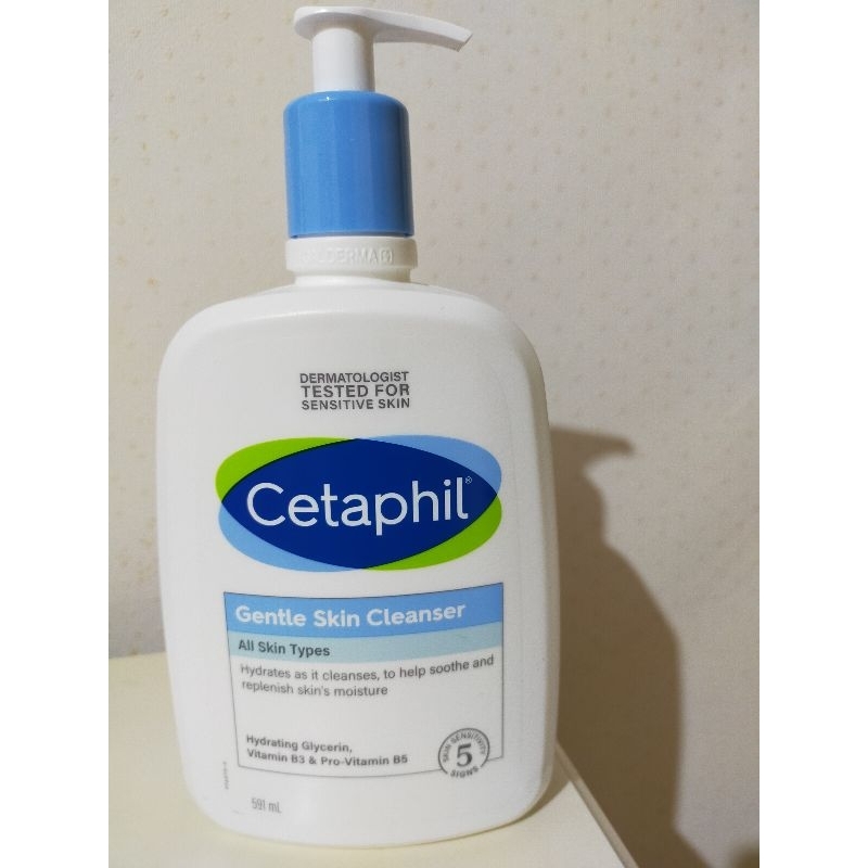 舒特膚Cetaphil溫和潔膚乳591ml💖安全開關鎖頭💖效期至2025/8🌟二手商品（使用不超過25ml）
