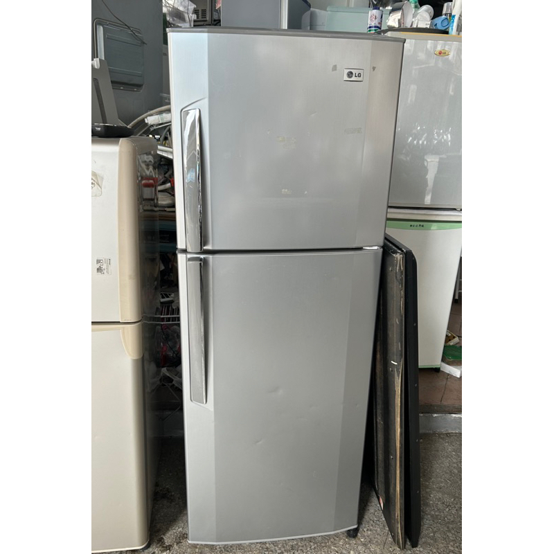 二手中古雙門冰箱，LG198公升雙門冰箱，型號::GN-V205保固三個月