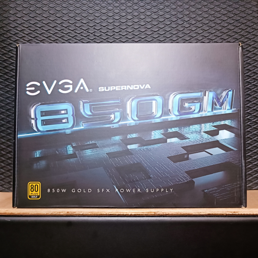 【EVGA 艾維克】SuperNOVA 850 GM+訂製線 金牌/SFX/全模組 850w ITX〈保固至2032〉