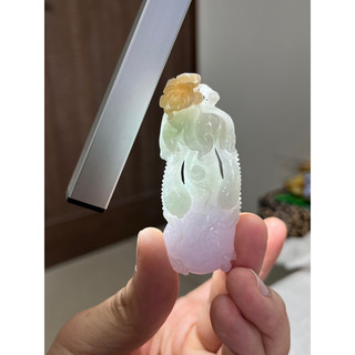 早期收藏老料紫羅蘭陽綠黃翡三彩翡翠藝術雕刻茄子玉墜玉佩代表官運亨通健康長壽金玉滿堂