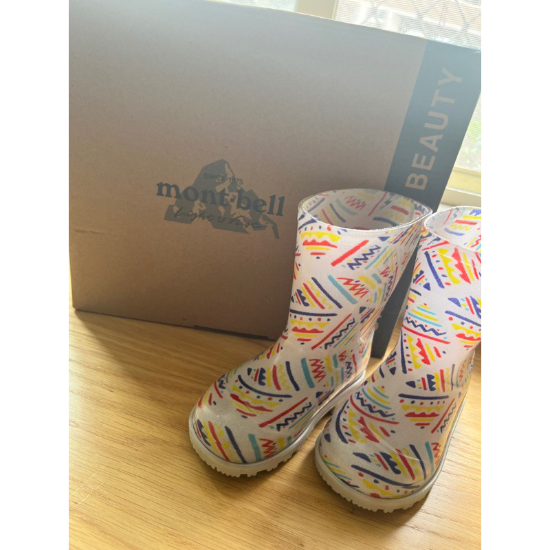 mont bell 超可愛嬰幼童雨鞋日本購回