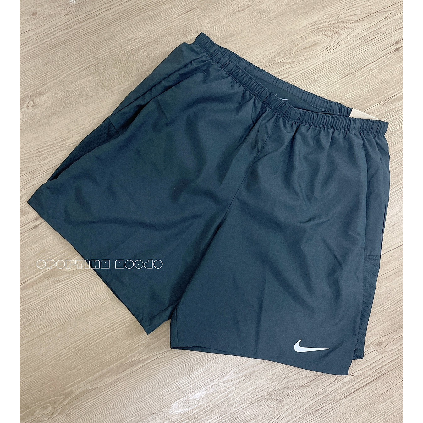 S.G Nike Challenger CZ9067-010 黑色 小LOGO 運動 透氣 舒適 短褲 慢跑 健身 男