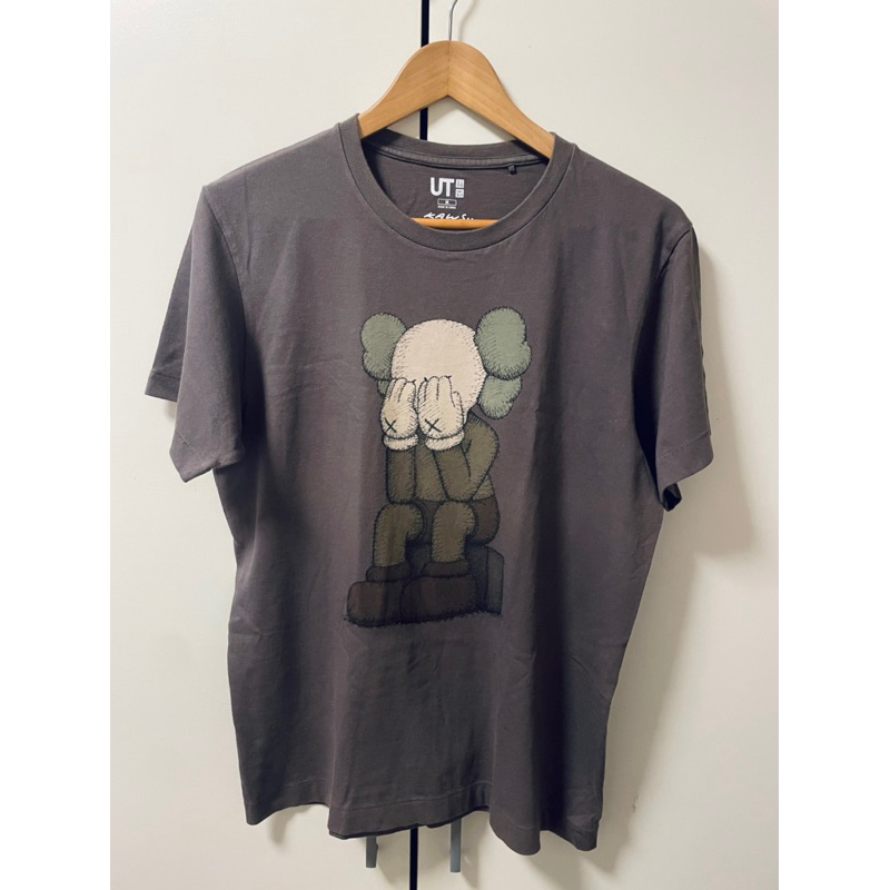 Kaws x UT Uniqlo 限量短Tee M 專櫃正品 短袖T恤 日本潮流 運動休閒 Cityboy 經典