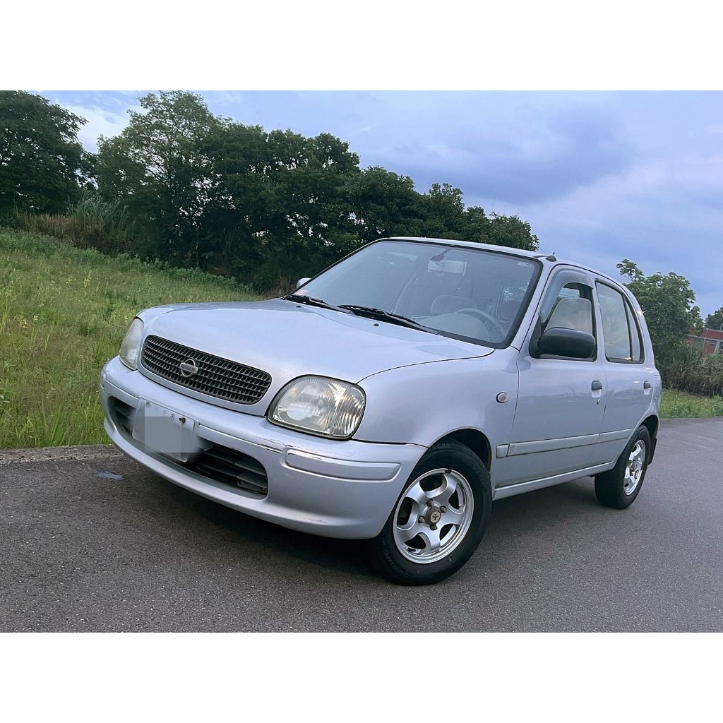 2004年 NISSAN MARCH 1.3