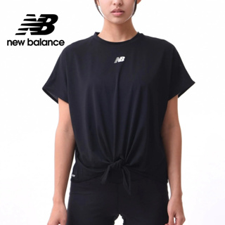 【New Balance】 NB 吸濕排汗綁結短袖上衣_女性_黑色_AWT31173BK