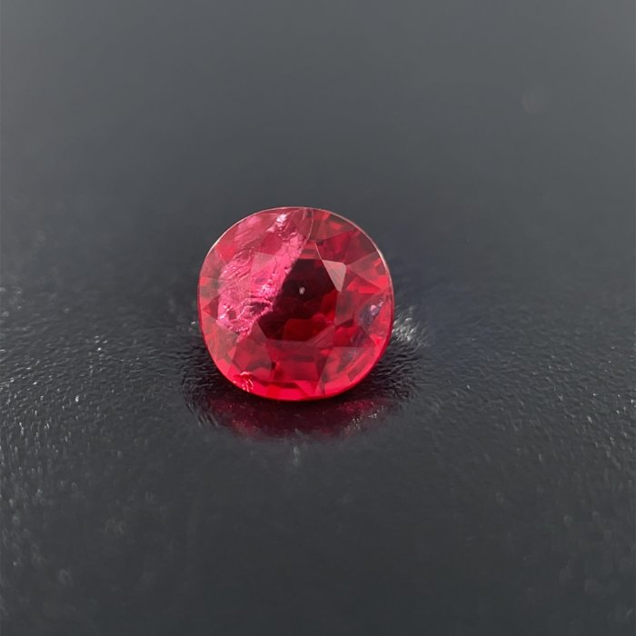 天然紅色尖晶石(Spinel)裸石0.37ct [基隆克拉多色石]