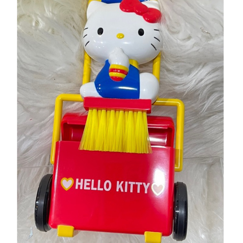 日本進口Hello Kitty可愛的掃地本機跟掃把清潔組