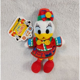 全新 日本迪士尼樂園 2013年 聖誕節黛西別針吊飾小玩偶 disney耶誕節黛絲包包掛飾小娃娃 daisy擺飾小公仔