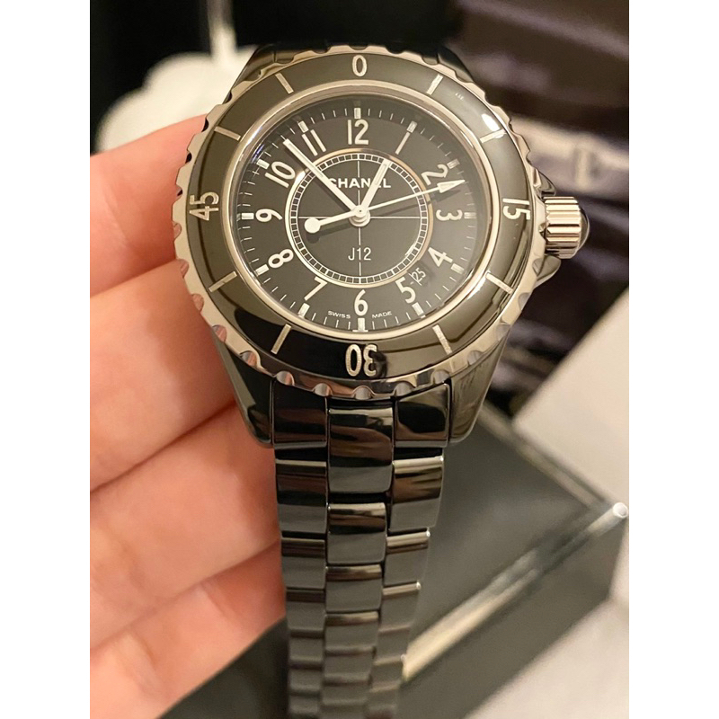 合法登記 保證真品‼️附購證、保固❤️9成新 33mm  黑色 白色 Chanel 香奈兒 J12 陶瓷錶