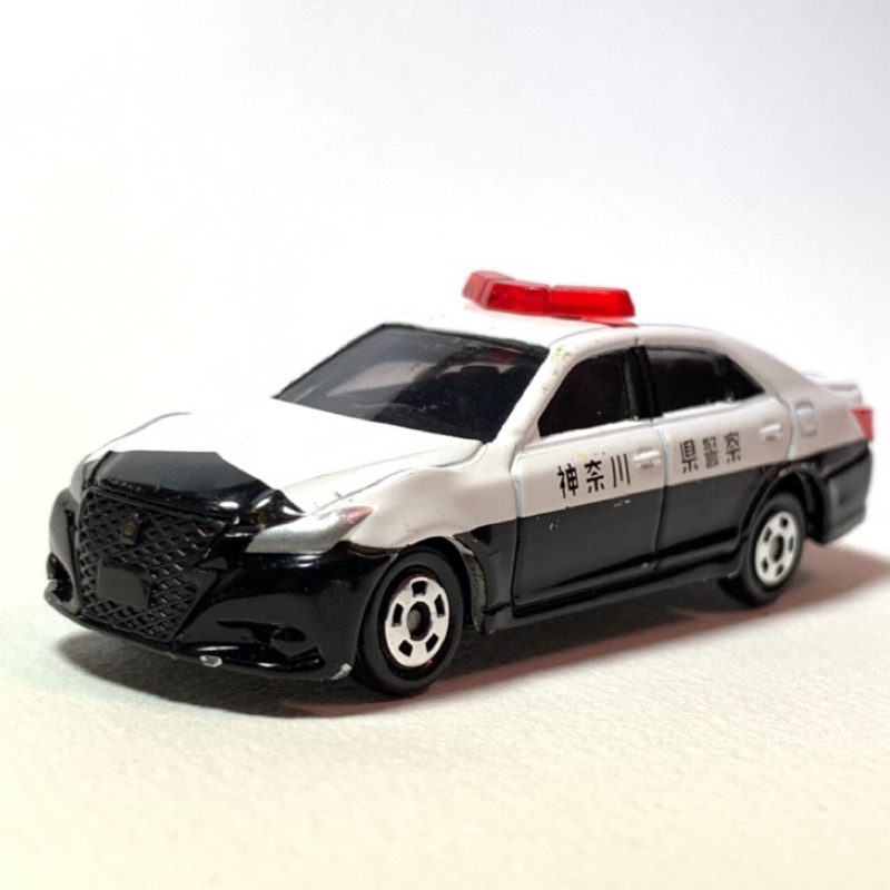 Tomica Toyota Crown Athlete Patrol Car