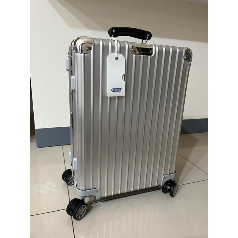 全新 RIMOWA 日默瓦 行李箱 97152004 鋁鎂合金 銀色 20英寸 可手提上機 庫存品出清