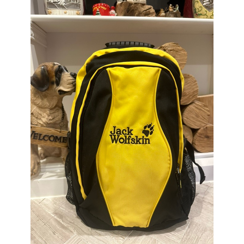 商品jack wolfskin 二手登山包50*35cm（二手包包）（9.5成新）售台幣550（原價1200）