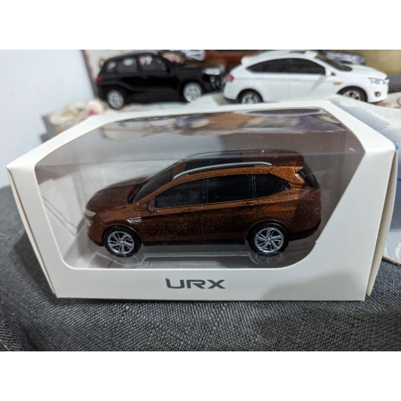 納智捷 LUXGEN  URX 模型車1：43 模型   全新 盒裝