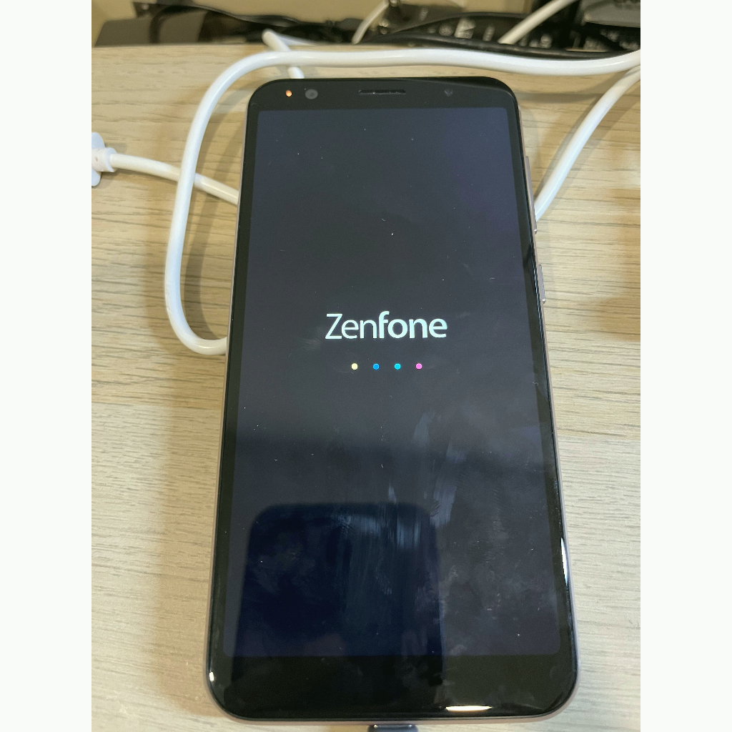 ASUS ZenFone Max (M1) ZB555KL 32GB 4G LTE 鮮少使用 備用機