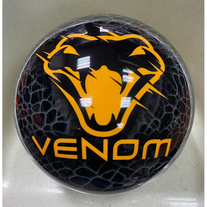 平衡保齡球🎳 新球Spare上市：Motiv Venom Gold/Black ( 金蛇 )  引進球重：14磅