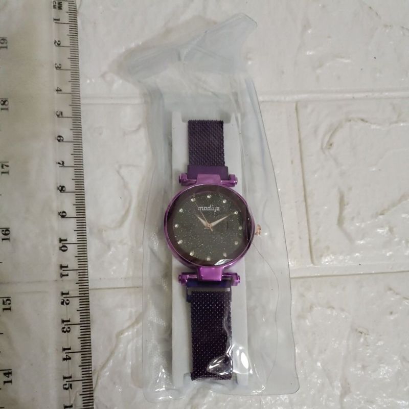全新 現貨 星辰錶 女錶 磁吸 金屬 錶帶 無段式 磁鐵 吸附 設計 石英錶