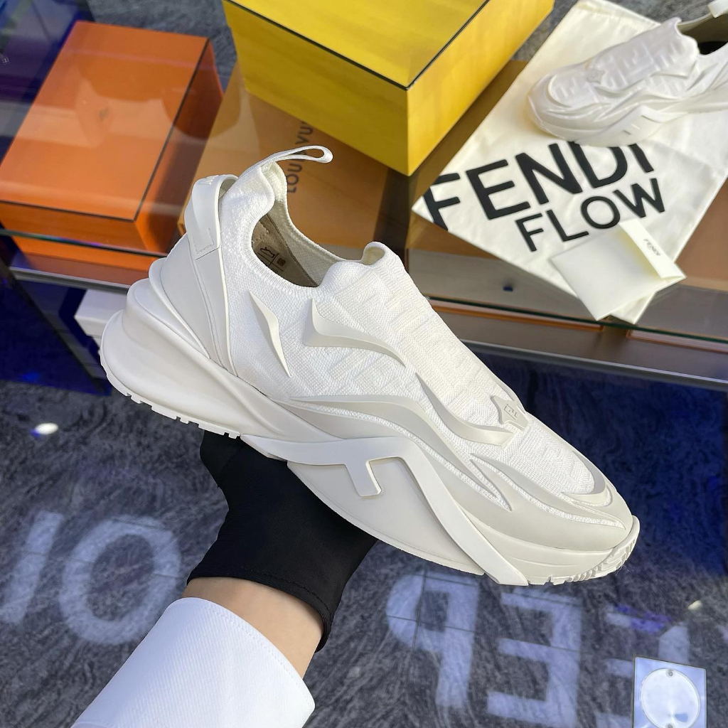 【螺絲服飾】正品 /現貨 FENDI 最新款 FLOW FF運動鞋