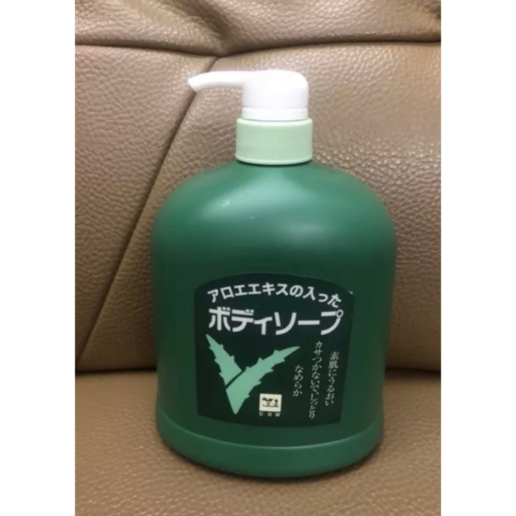 日本原裝進口 COW 牛乳石鹼 蘆薈精華沐浴乳一瓶1200ml      509元 --可超商取貨付款
