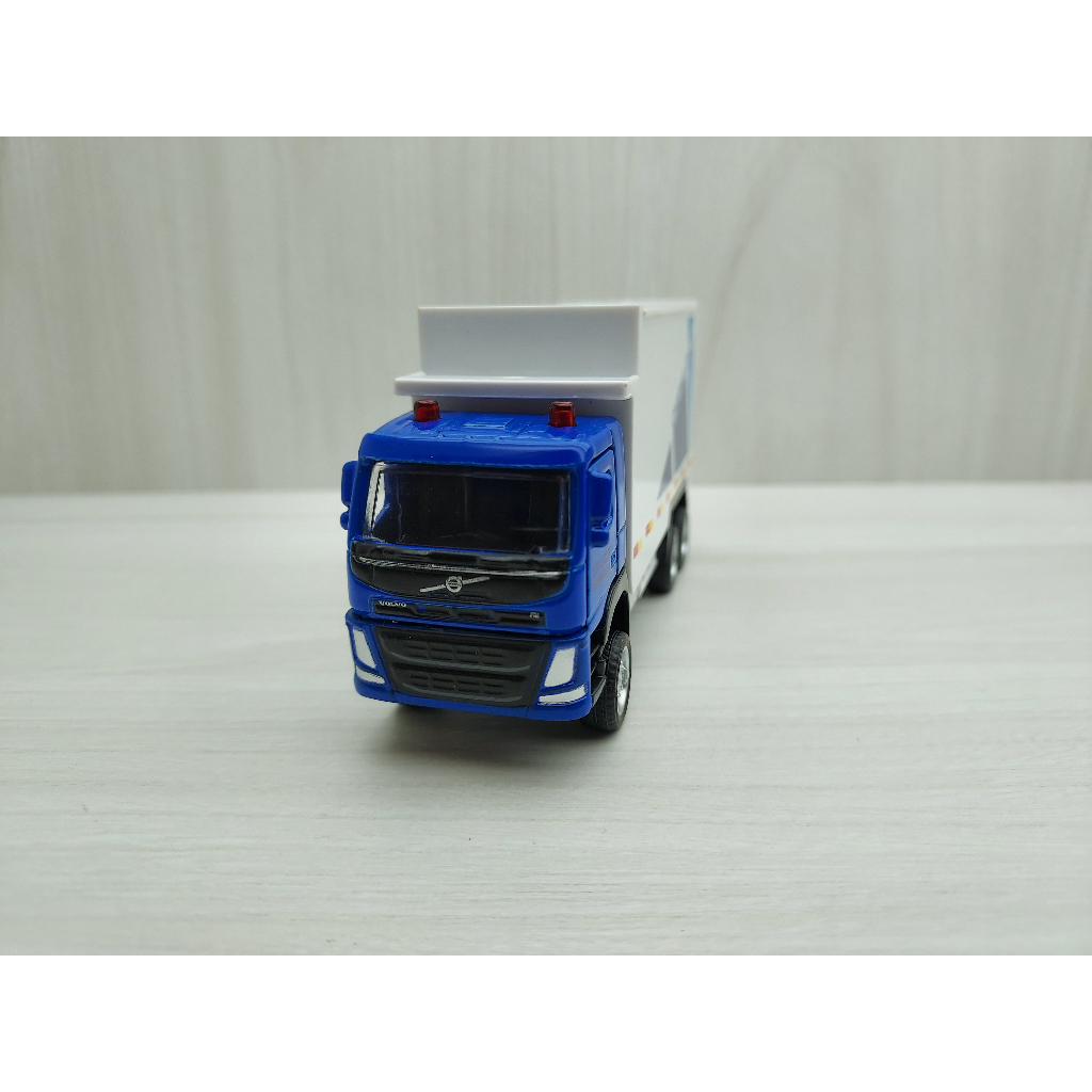 全新盒裝~1:72~富豪VOLVO 廂式貨運車藍白色合金模型車玩具迴力兒童生日禮物收藏