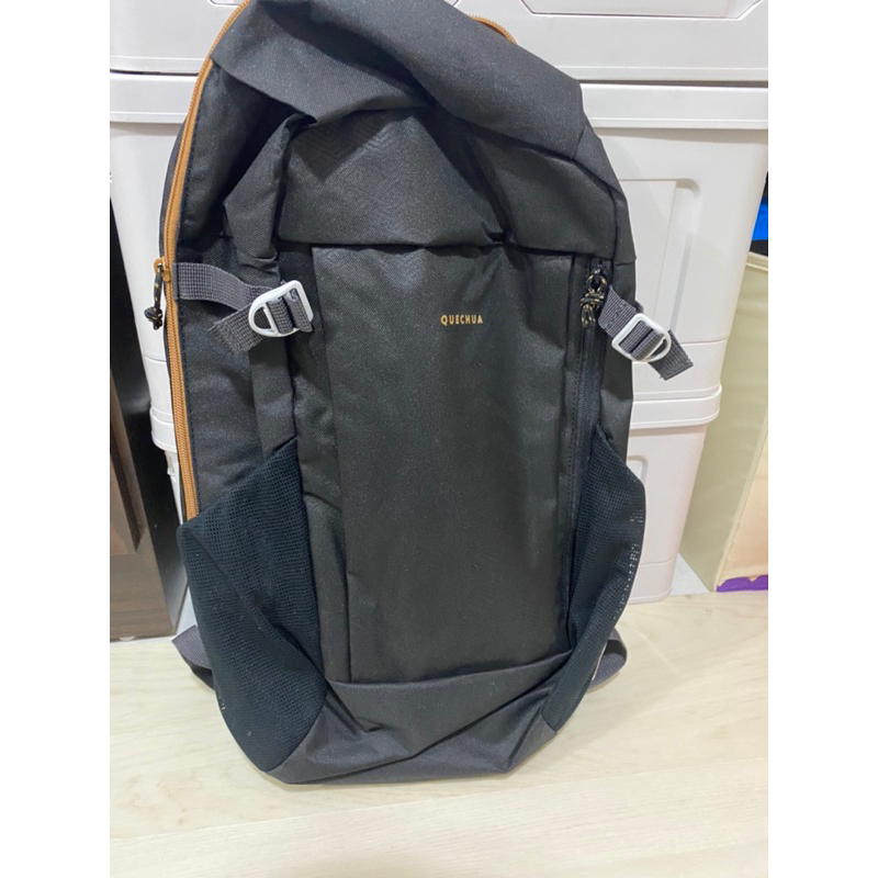 全新Quechua後背包 揹包 20L