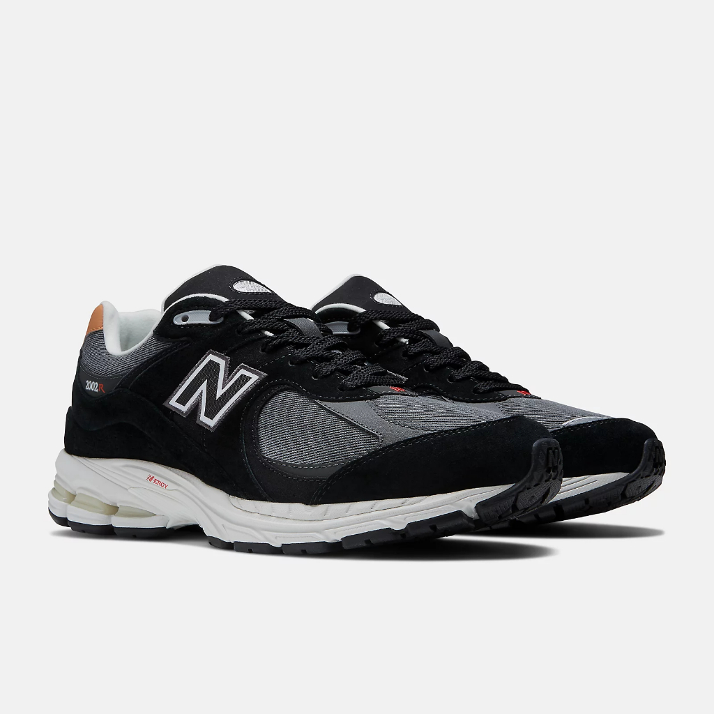 【New Balance】 NB 復古運動鞋_中性_黑灰色_M2002REB-D楦 2002R