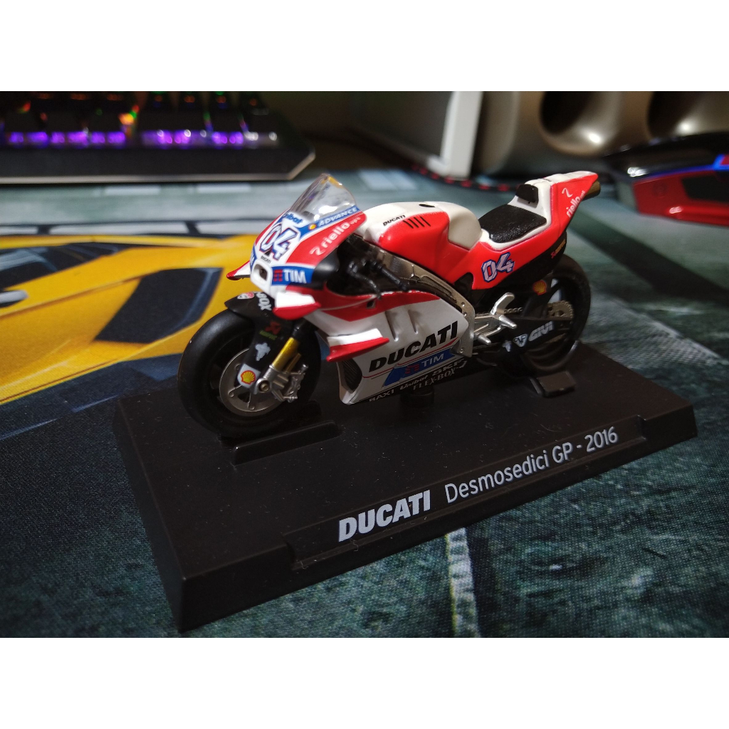 7-11 Ducati Desmosedici GP-2016 杜卡迪系列模型車 二代 1/24 橘白色