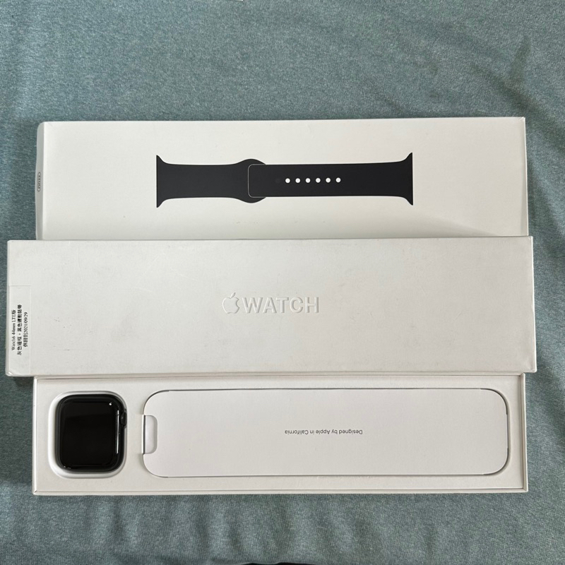 Apple Watch Series 6 44mm LTE 9成新 功能正常 手錶 A2376 行動網路 螢幕細小傷
