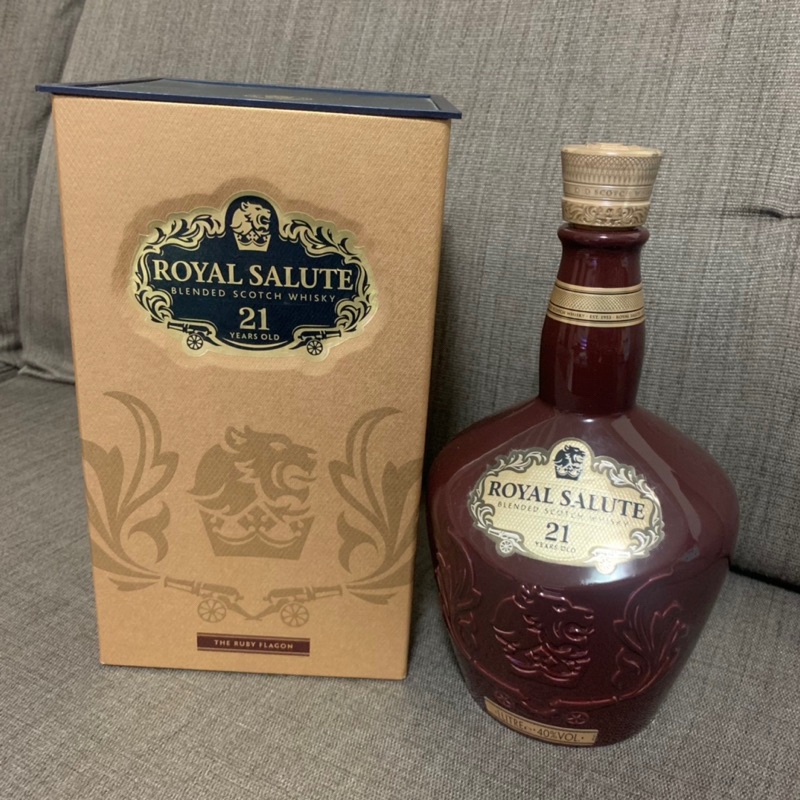 （二手空瓶）皇家禮炮 21年蘇格蘭威士忌 (紅瓶)