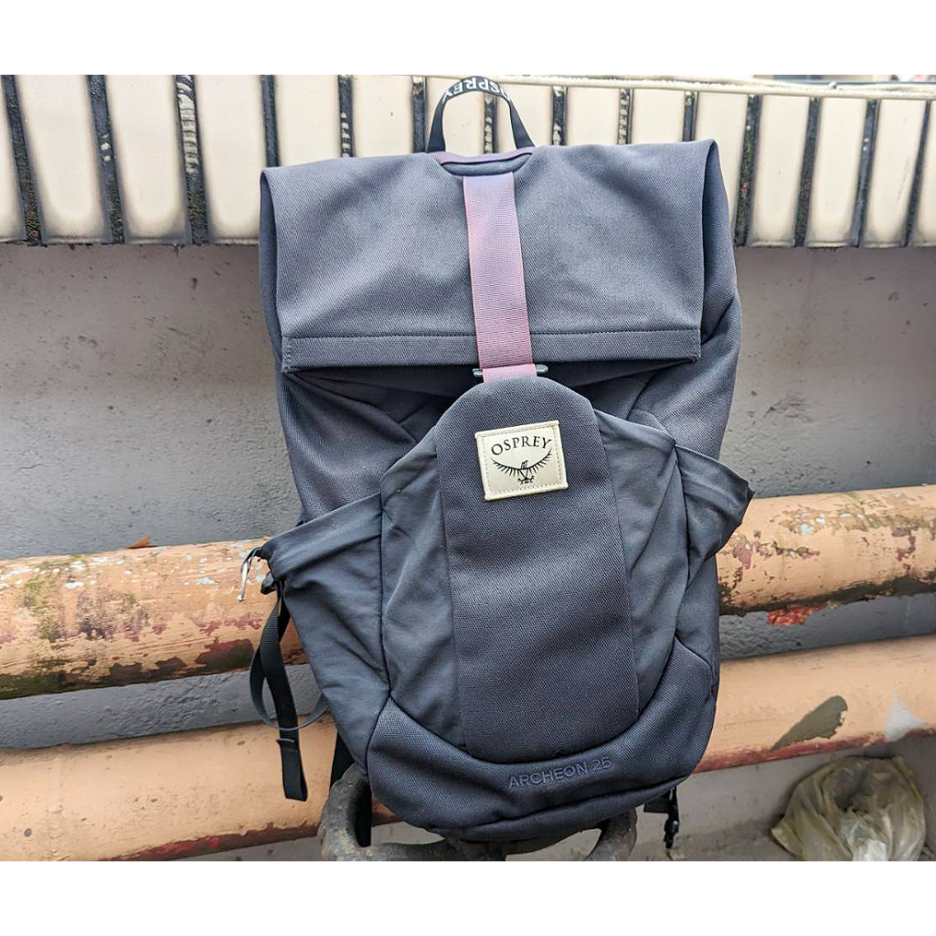 【轉售二手】OSPREY - ARCHEON 25L 女款登山包、旅行背包、後背包 /深藍色