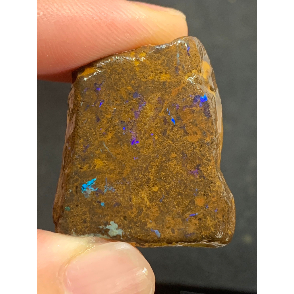 茱莉亞 澳洲蛋白石 礫背蛋白石原礦 編號Ｒ28 原石 boulder opal 歐泊 澳寶 閃山雲 歐珀