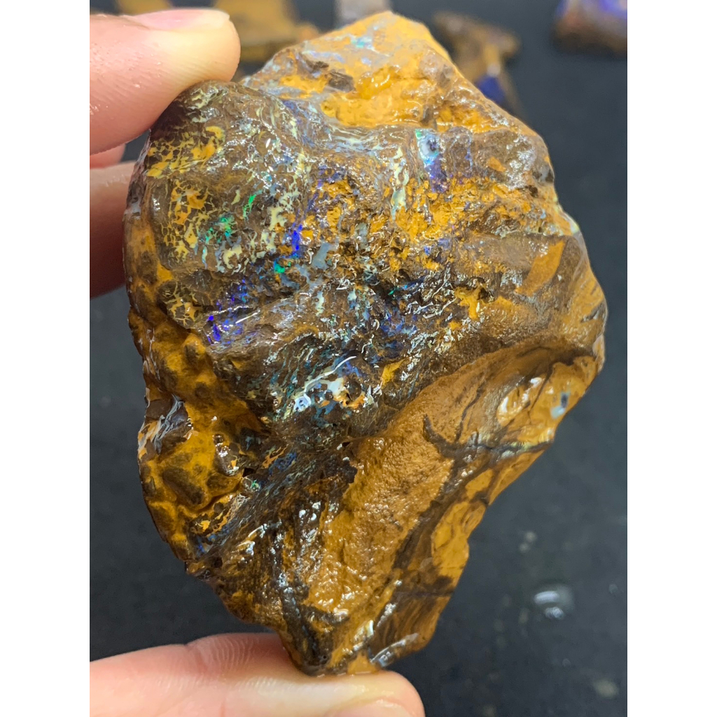 茱莉亞 澳洲蛋白石 礫背蛋白石原礦 編號Ｒ36 原石 boulder opal 歐泊 澳寶 閃山雲 歐珀