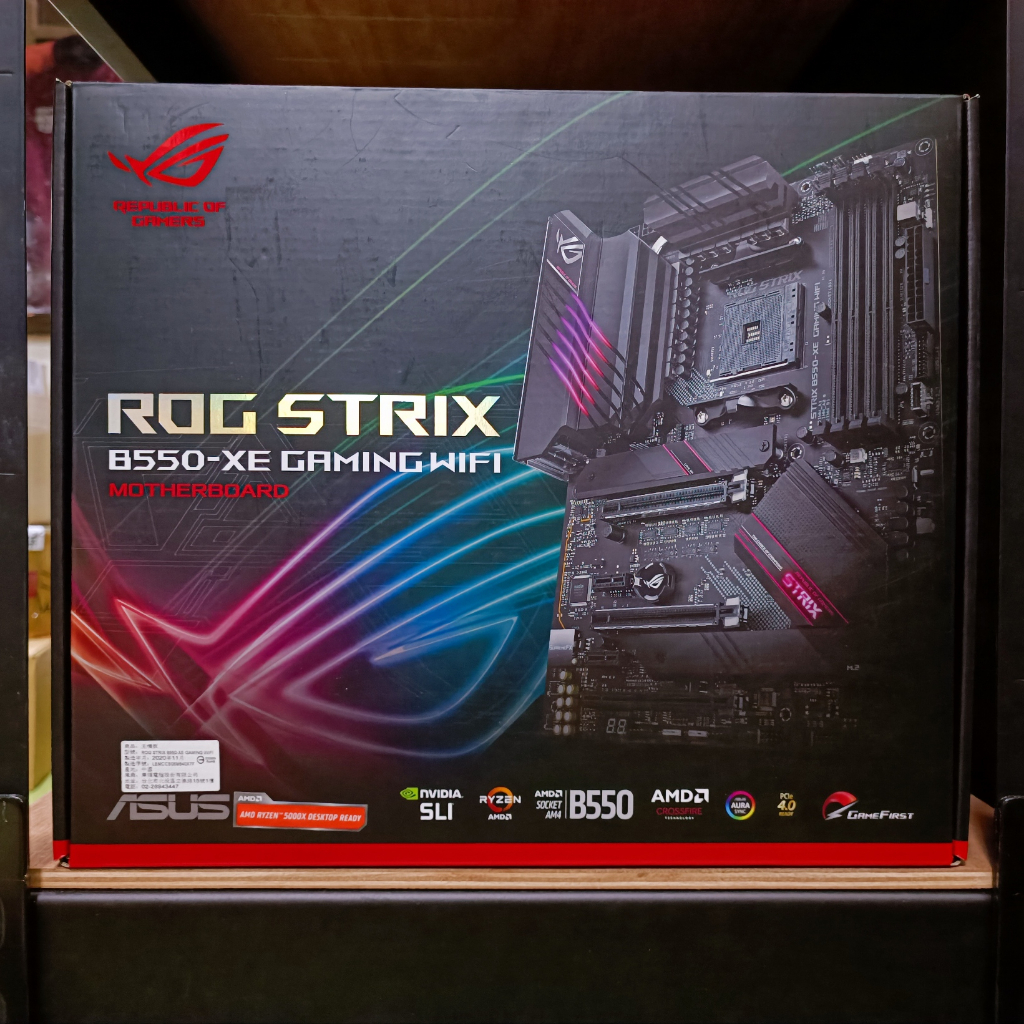 【ASUS 華碩】ROG STRIX B550-XE GAMING WIFI AM4主機板 14+2相ATX〈二手保內〉