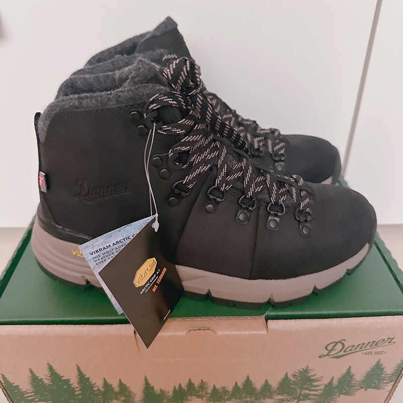 ［全新］Danner Mountain 600 抗寒防水登山靴 女款 US6.5