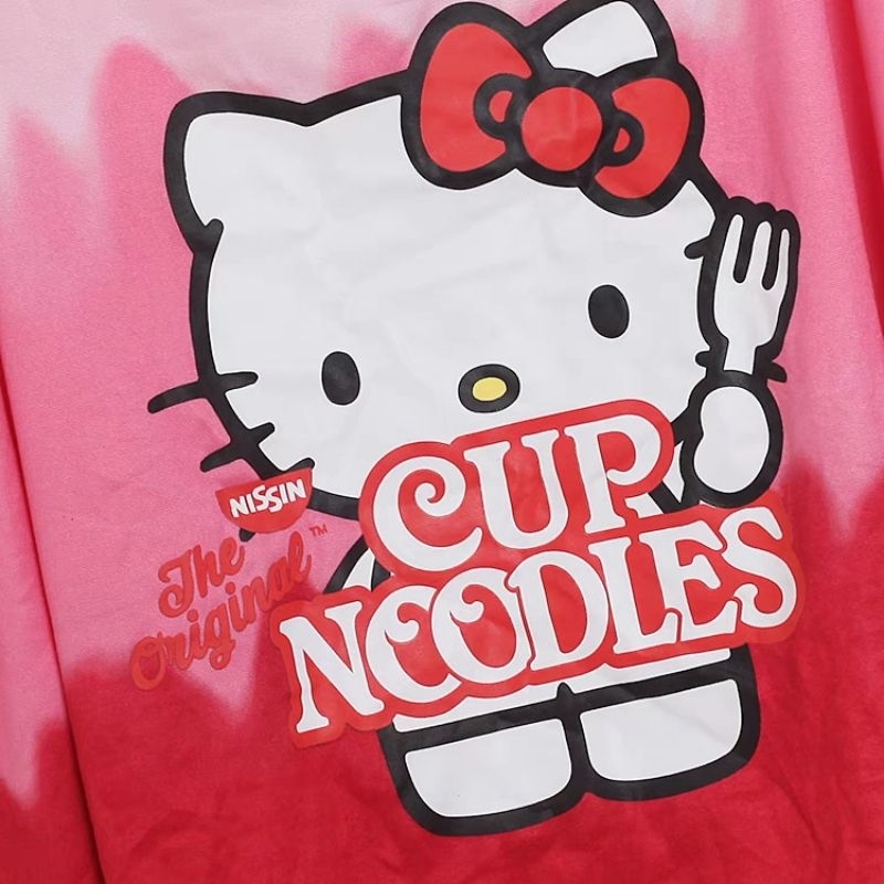 歐美Hellokitty聯名日清杯麵圖案渲染小可愛細肩短版上衣特價