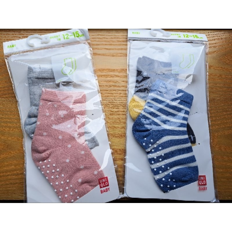 全新現貨，一組二雙，日本uniqlo 嬰幼兒 襪子，防滑襪 止滑襪 12-15CM