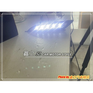 ※ 鑫立汽車精品 ※ 微笑馬3 MAZDA3 10-13年 4D5D 水箱罩旁專用 白光 LED 顆粒款 日行燈